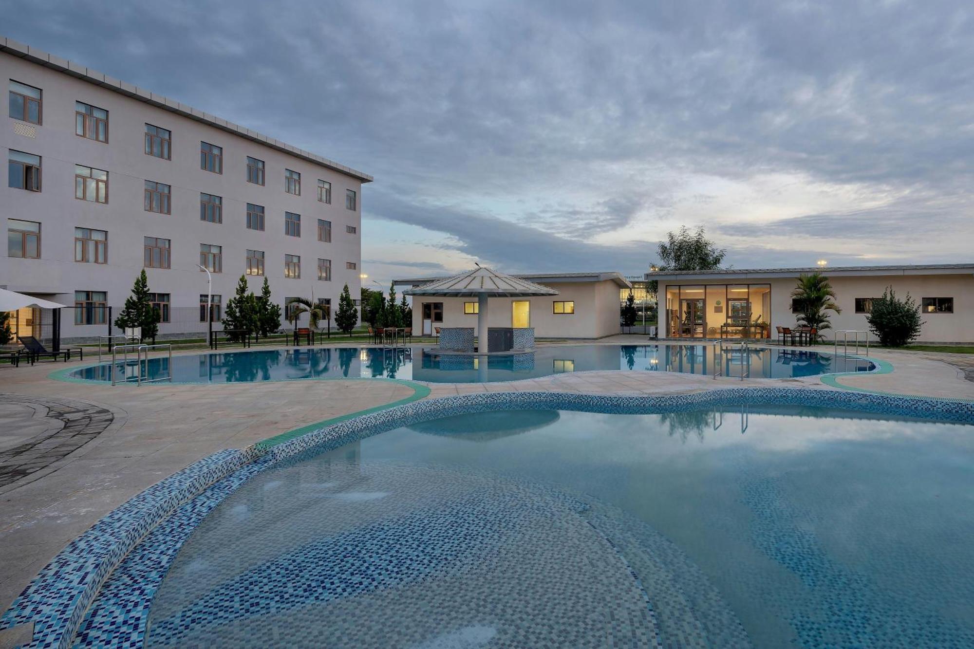 Protea Hotel By Marriott Lusaka International Airport Eksteriør bilde